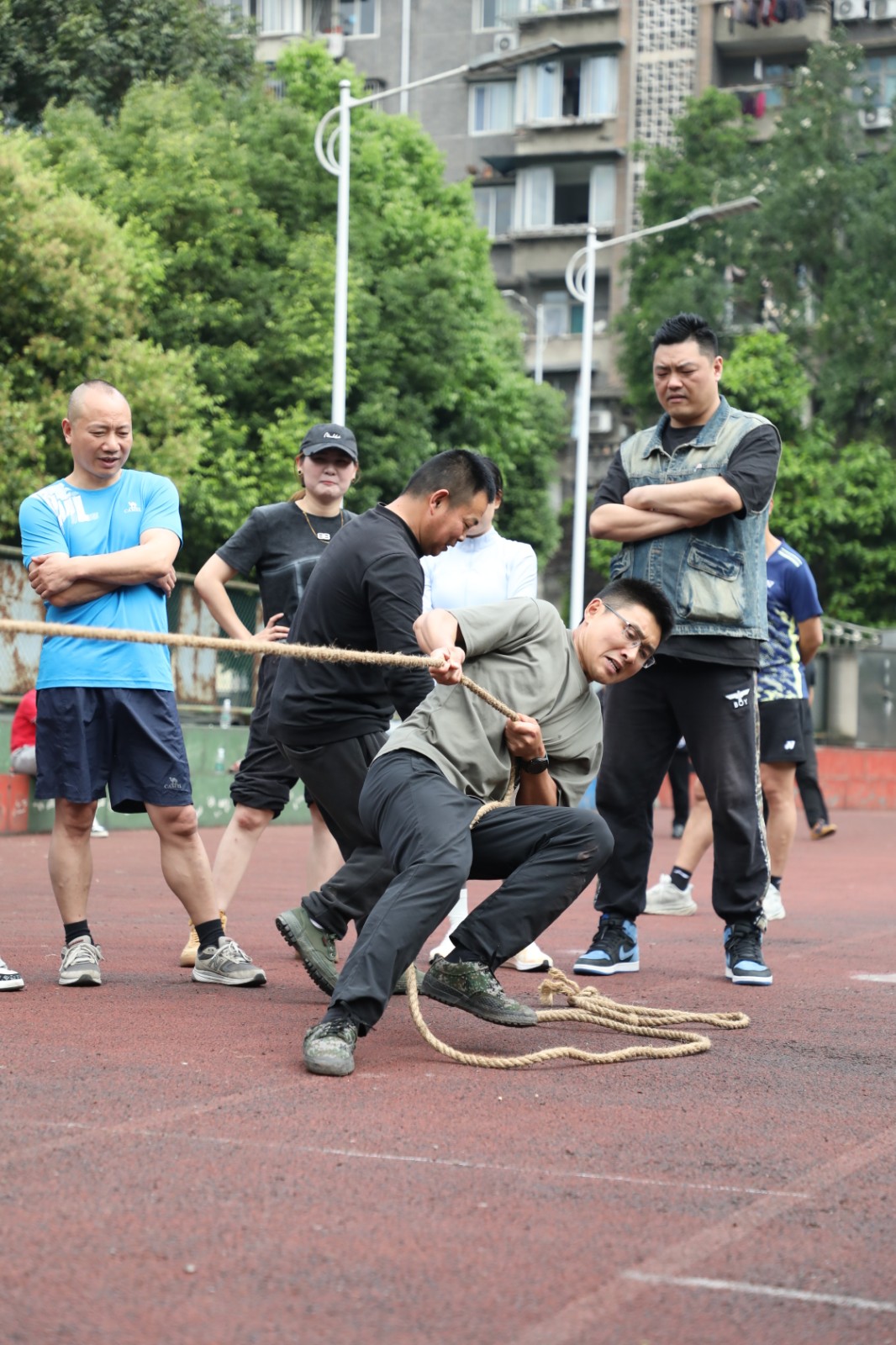 20260415090615979